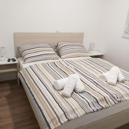 Apartman Iva Šibenik Buitenkant foto